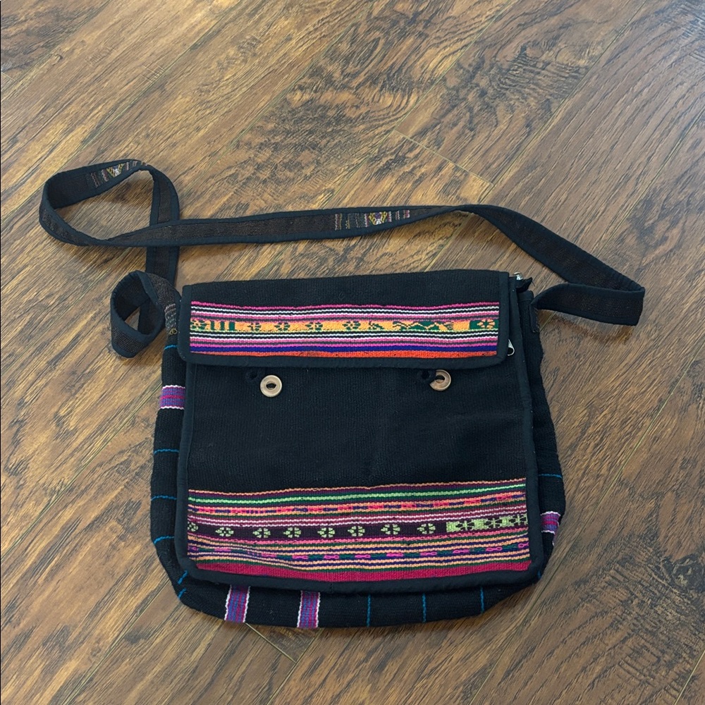 Inter-American Trading BOHO Crossbody Bag - Made in BOLIVIA  100% wool bohemian